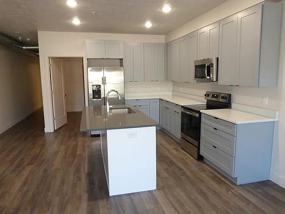 2nd image of 606 W North Temple St #108