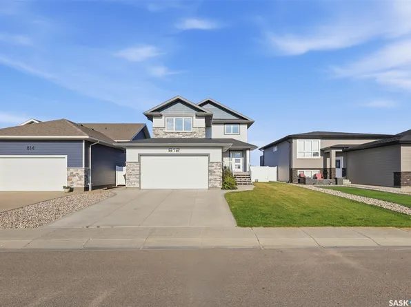 812 1st Avenue N, Warman, SK S0K 4S5