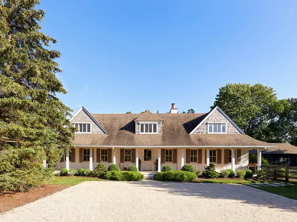 18 Ochre Ln, Southampton, NY 11968