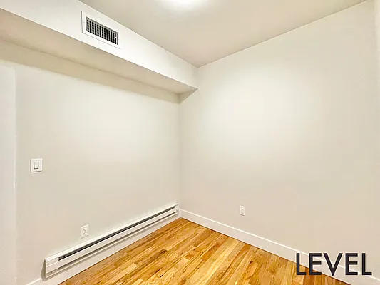 Rented by Level Group | media 21