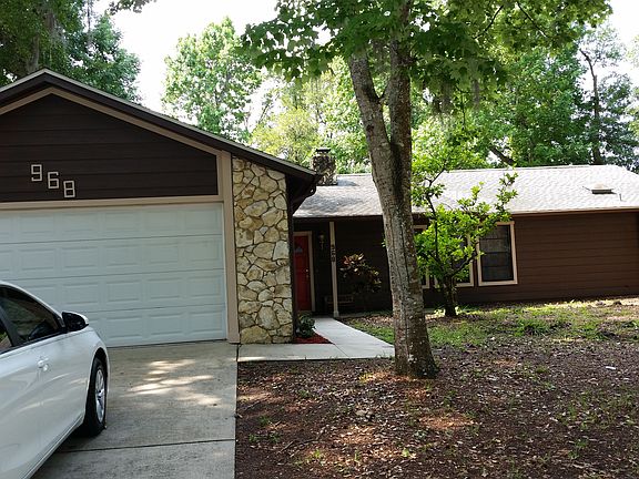 2nd image of 968 Sandle Wood Dr