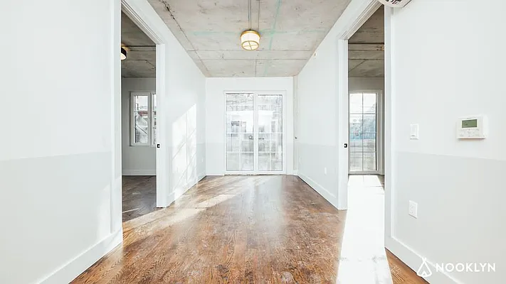 Rented by Nooklyn NYC LLC | media 87