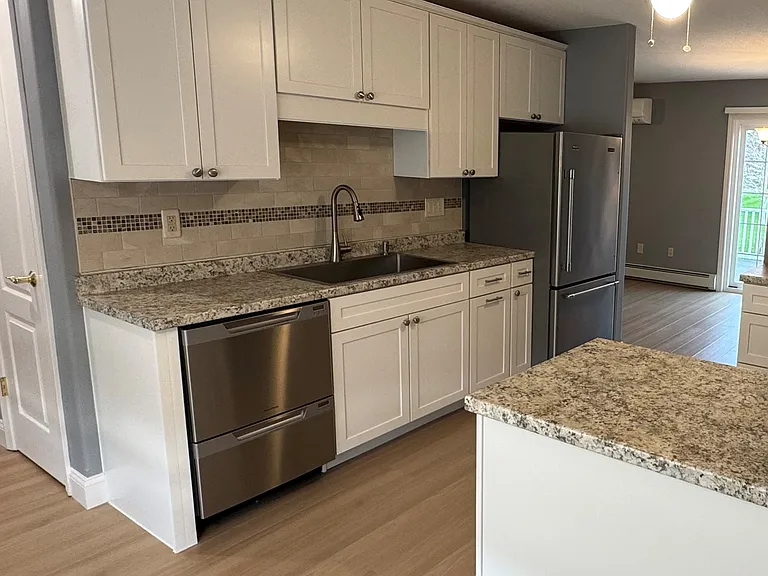 6 Cardinal Way — Photo 2