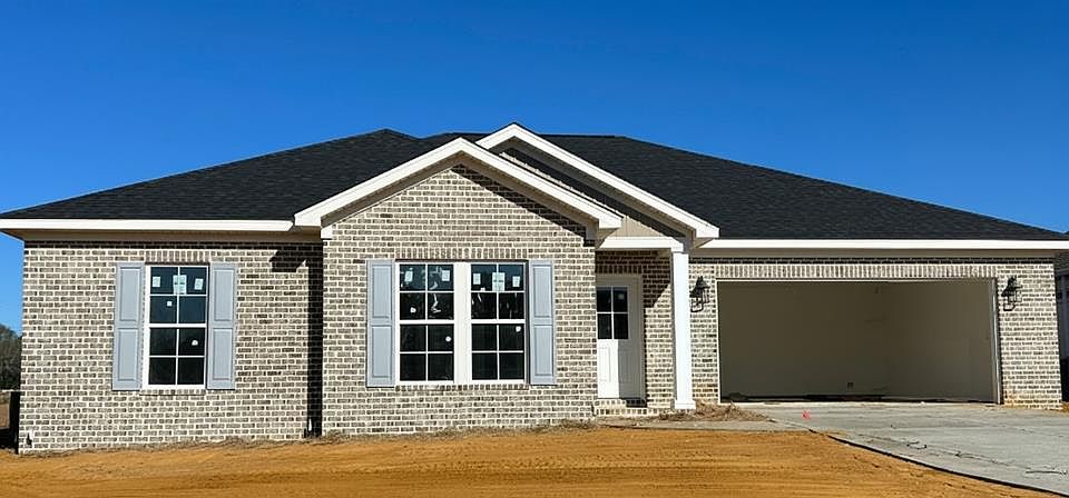 1st image of 126 Edgewood Trl