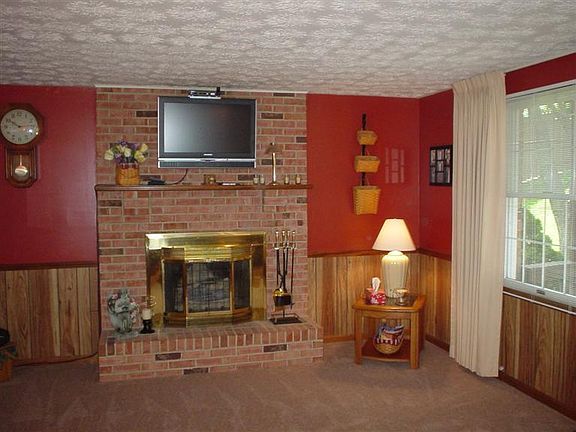 2nd image of 1110 King Richard Pkwy