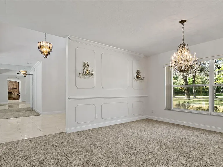 10206 Lakeview Dr — Photo 16