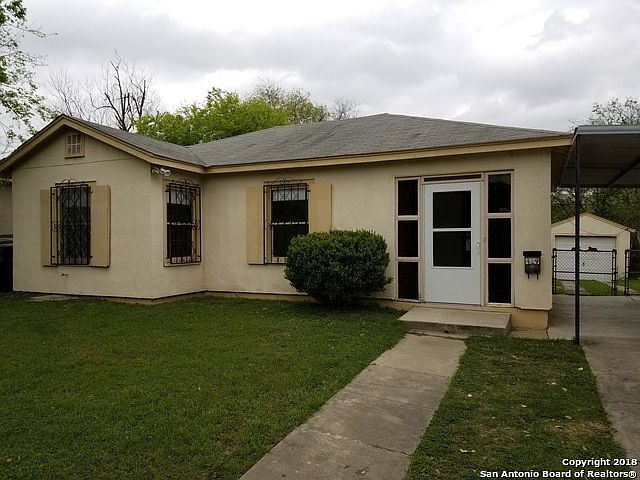 1st image of 429 Marquette Dr