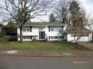 11375 SW Timberline Dr, Beaverton, OR 97008