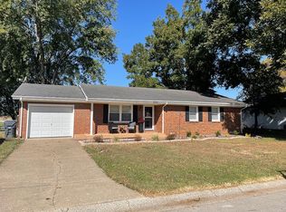 1777 Meadow Ln, Henderson, KY 42420