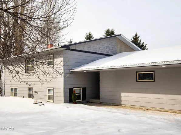 794 Great Plains Ct, Grand Forks, ND 58201