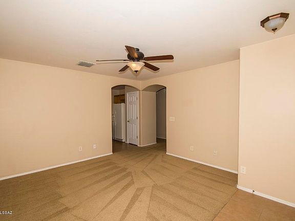 2nd image of 2337 S Blaze Trl