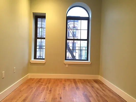 Rented by Rennit Inc. | media 4