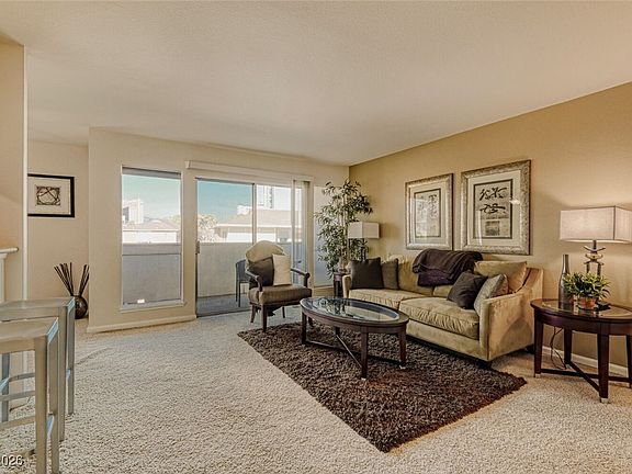 5th image of 2878 Loveland Dr Unit 2202