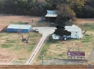 32595 E Springcreek Rd, Paxico, KS 66526