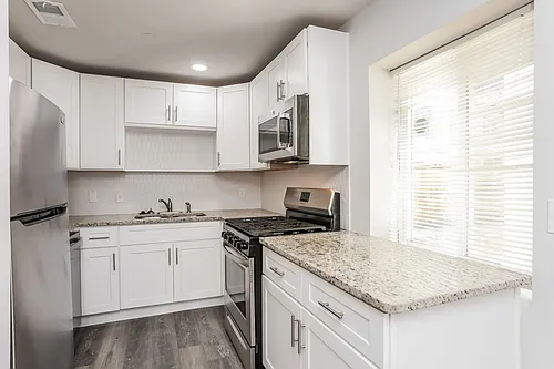 100 Terrace Dr NE Photo 1