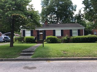 612 Meriwether Ln, Kinston, NC 28501