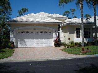 19325 Silver Oak Dr, Estero, FL 33967