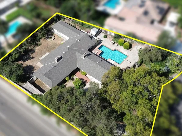 200 Cabrillo Cir, Fullerton, CA 92835