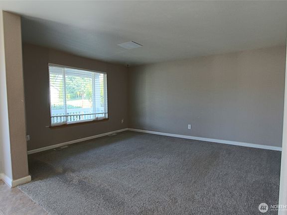 4th image of 3116 Dakota Drive