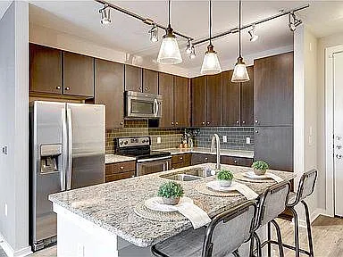 1900 Barton Springs Rd #5017 — Photo 4
