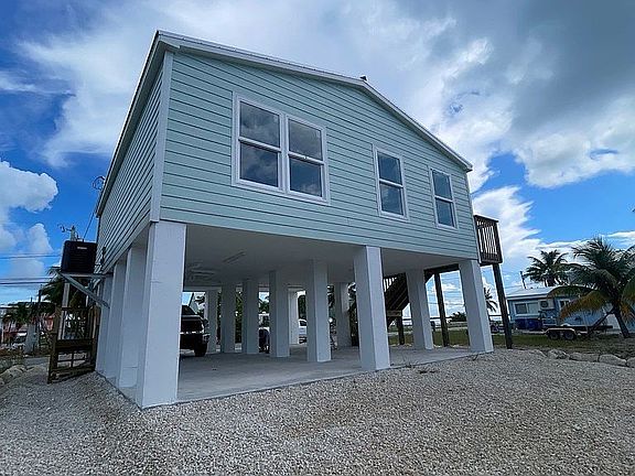3rd image of 31522 Avenue E