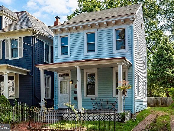 4th image of this home