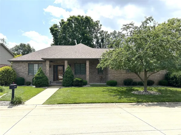 1860 Stafford Way, Swansea, IL 62226