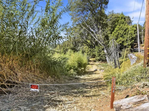 3124 Meyers Rd, Camino, CA 95709