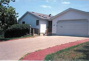 1st image of 4390 Kathleen Dr