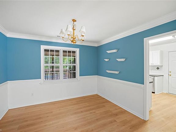 5th image of 5113 Old Plantation Cir