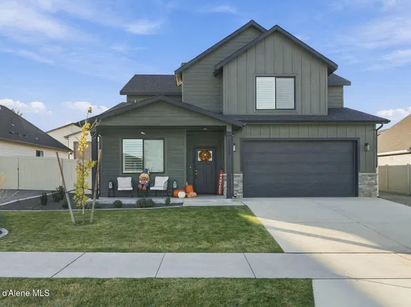 6690 W Portrush Dr, Rathdrum, ID 83858