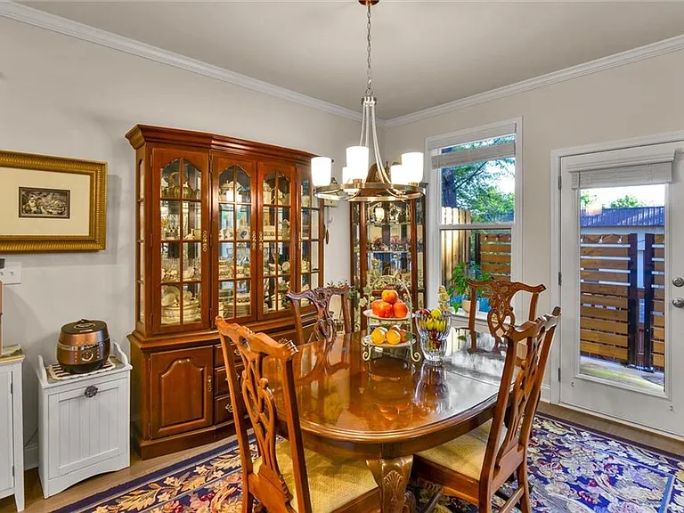 2423 Chene Dr — Photo 14