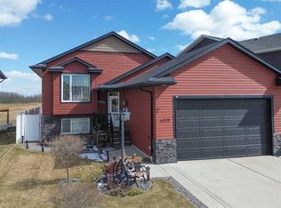 6520 W 58th Ave, Innisfail, AB T4G0A9