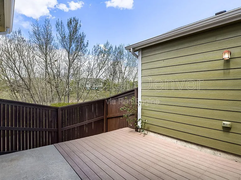 22706 E Ottawa Pl — Photo 14