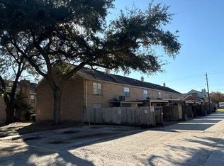 3974 Belle Park Dr #3974, Houston, TX 77072