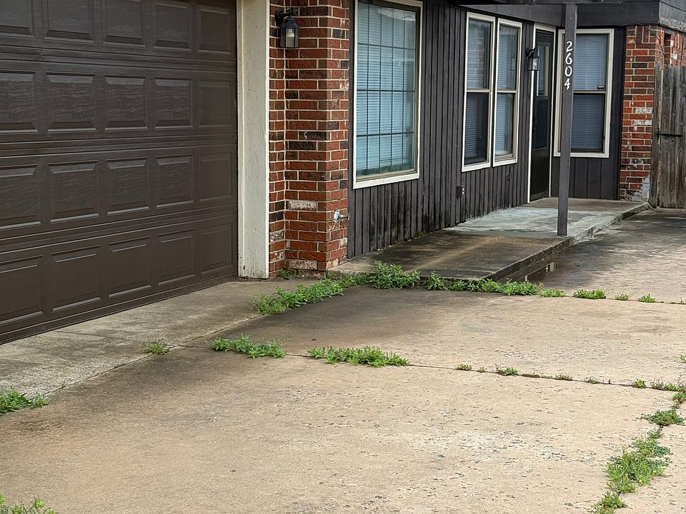 1st image of 2604 Belknap Ave #2604