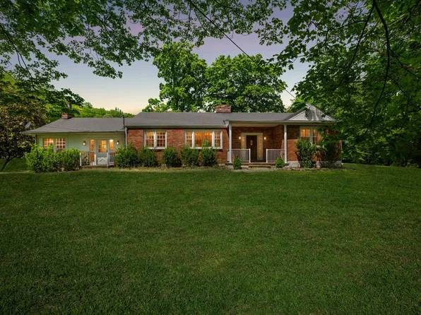 1155 Ridge Hill Rd, Goodlettsville, TN 37072