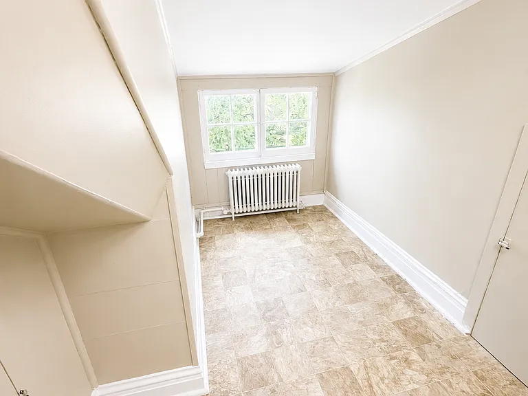 735 Deerfield Rd #2 — Photo 4