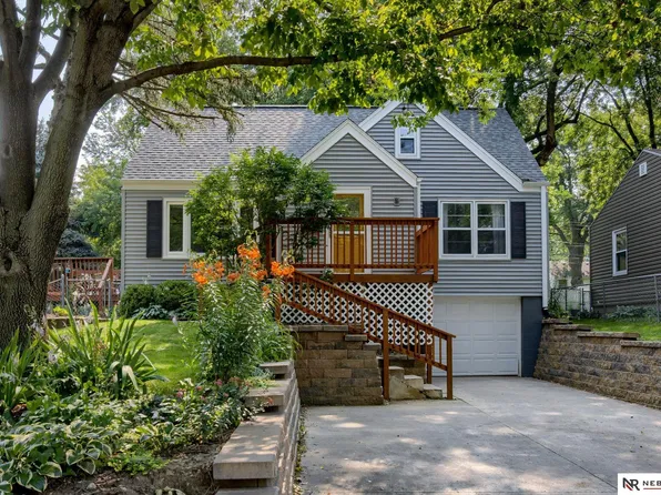 2337 N 69th St, Omaha, NE 68104