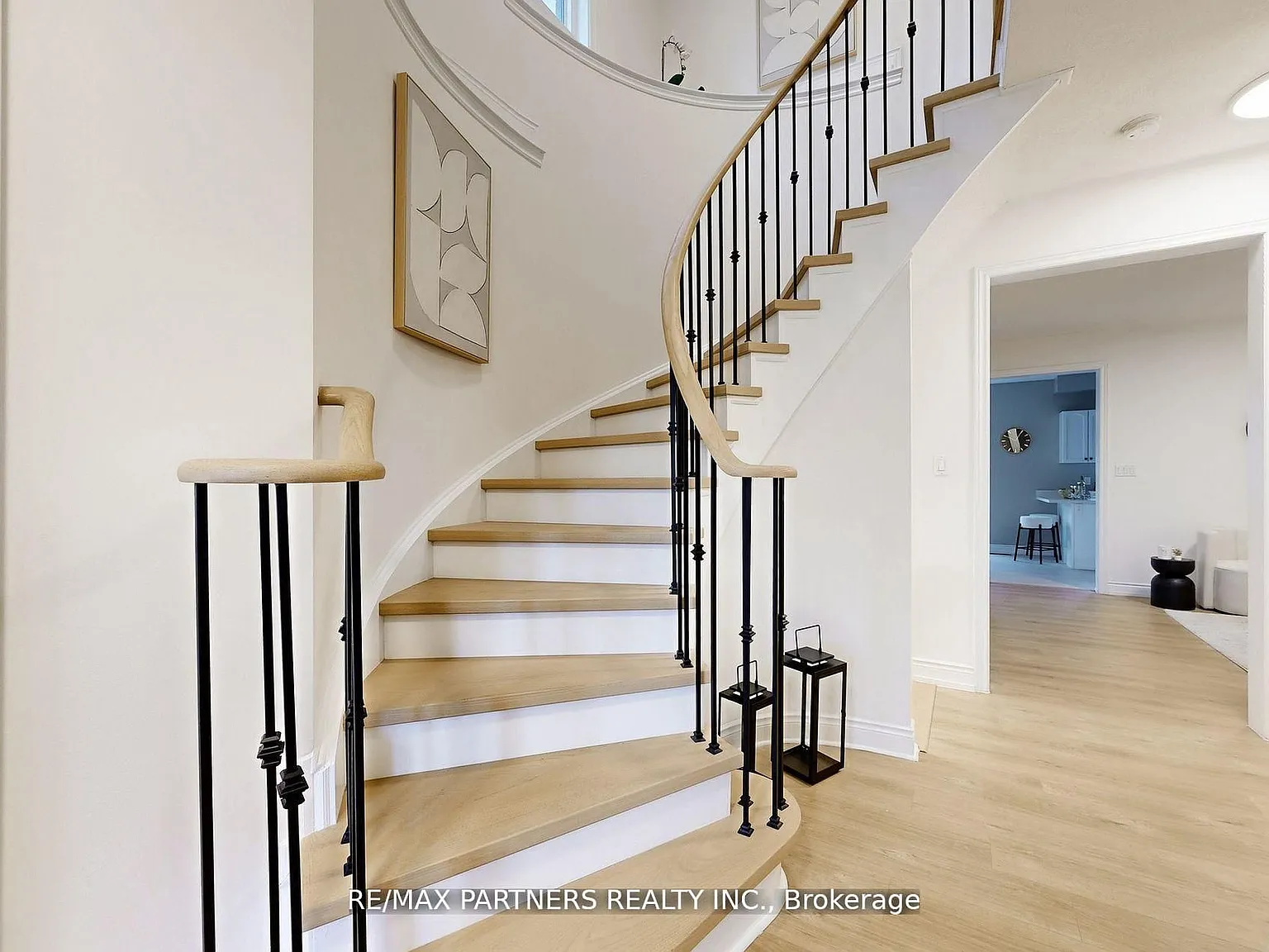 4 bed, $3,890 — Photo 4