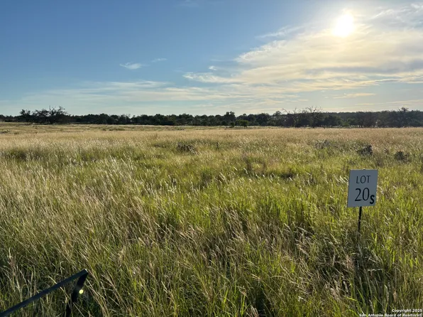 183 Lipan Loop LOT 20, Harper, TX 78631