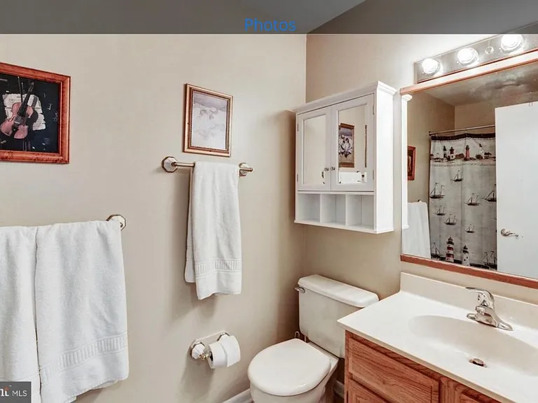727 Trenton Ave — Photo 12