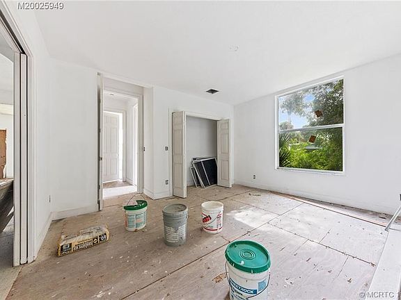 3rd image of 11203 S Indian River Dr