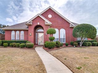 2504 Melbourne Rd, Carrollton, TX 75006