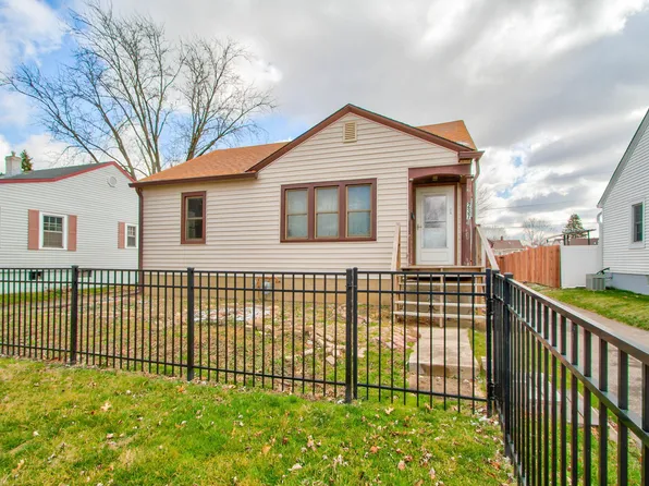 237 N 20th Ave, Beech Grove, IN 46107