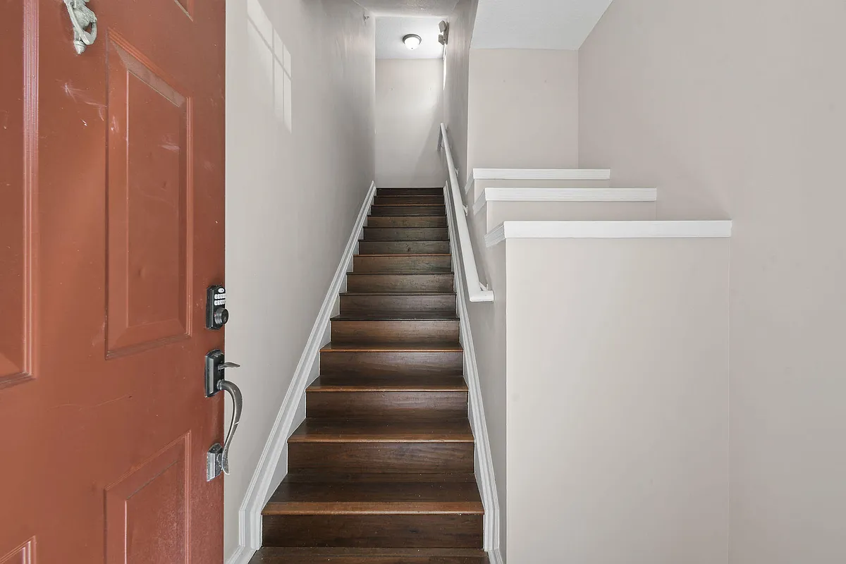 Building Photo - 175 Galicia Way #211