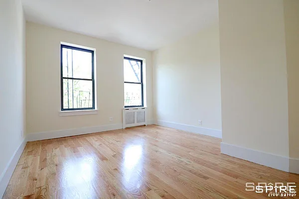 Rented by Spire Group | media 19