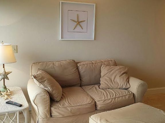 3rd image of 2700 N Lumina Avenue #404