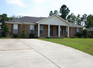 1015 Cedarview Cir, Hephzibah, GA 30815