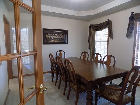 4th image of 624 Amberwood Dr